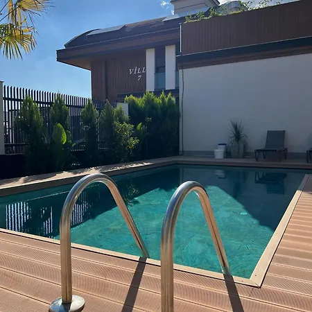 5-bedroom With Pool & Sauna 别墅