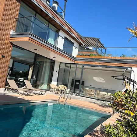 别墅 5-bedroom With Pool & Sauna Dosemealti
