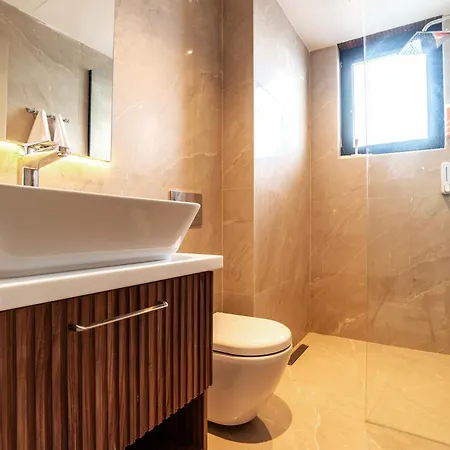 别墅 5-bedroom With Pool & Sauna Dosemealti