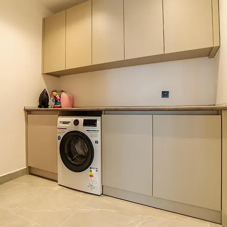 5-bedroom With Pool & Sauna 别墅