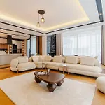 5-bedroom With Pool & Sauna 빌라 Dosemealti