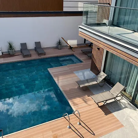 5-bedroom With Pool & Sauna Dosemealti