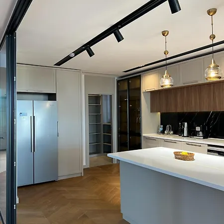 5-bedroom With Pool & Sauna Villa