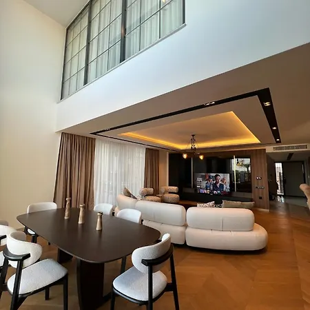 5-bedroom With Pool & Sauna Villa