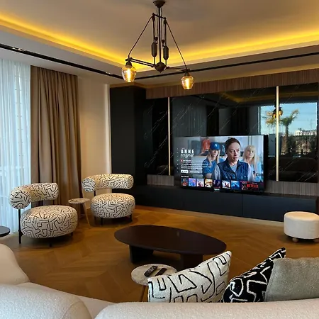 Villa 5-bedroom With Pool & Sauna