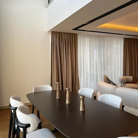 5-bedroom With Pool & Sauna