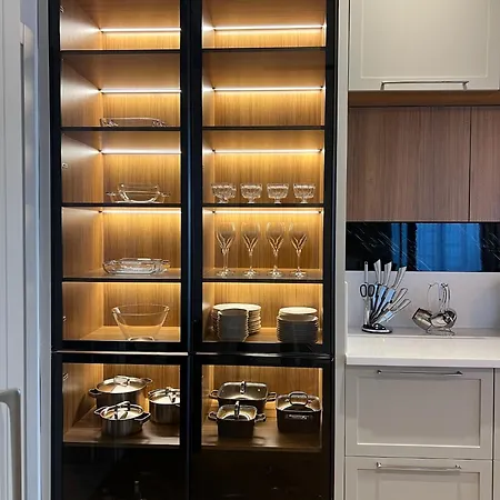 Villa 5-bedroom With Pool & Sauna