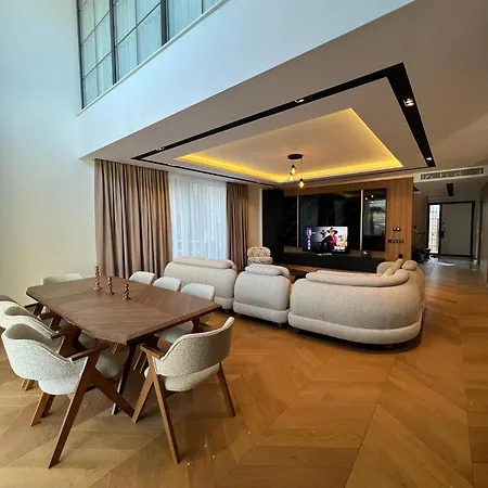 5-bedroom With Pool & Sauna Villa Dosemealti