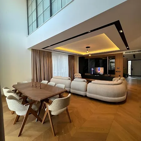 Villa 5-bedroom With Pool & Sauna