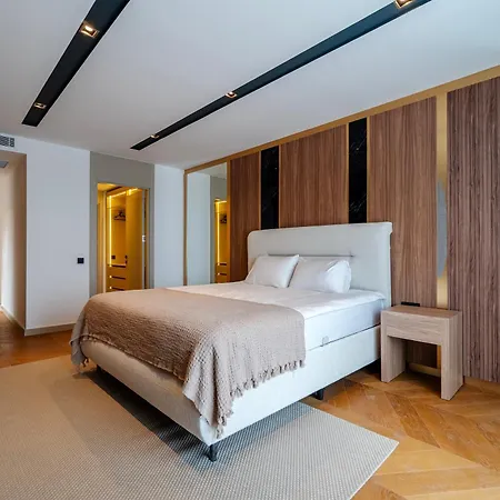 빌라 5-bedroom With Pool & Sauna
