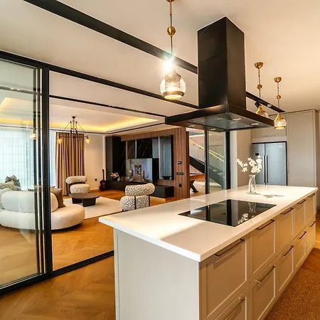 5-bedroom With Pool & Sauna 빌라 *