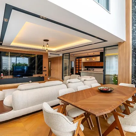 빌라 5-bedroom With Pool & Sauna Dosemealti