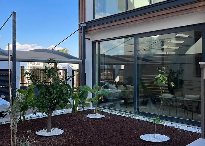 5-bedroom With Pool & Sauna ヴィラ *