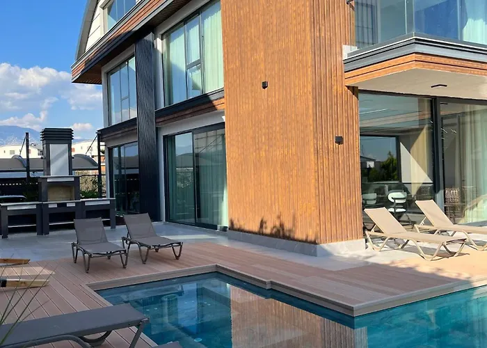 ヴィラ 5-bedroom With Pool & Sauna