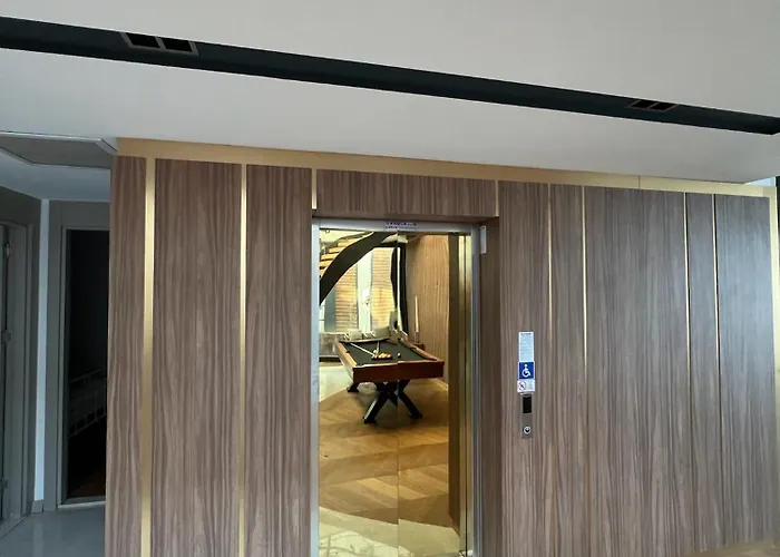 5-bedroom With Pool & Sauna ヴィラ