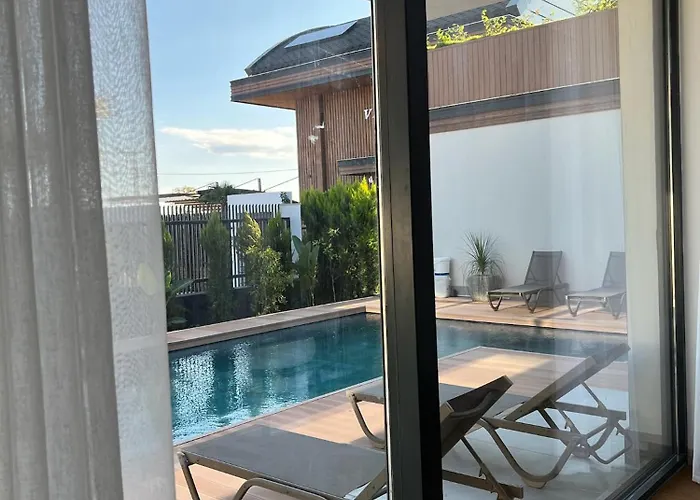 5-bedroom With Pool & Sauna * Dosemealti