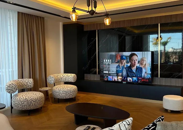 Villa 5-bedroom With Pool & Sauna