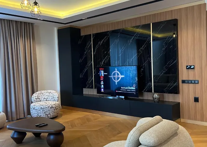 Villa 5-bedroom With Pool & Sauna