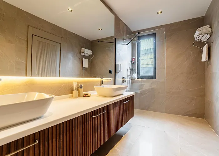 5-bedroom With Pool & Sauna * Dosemealti