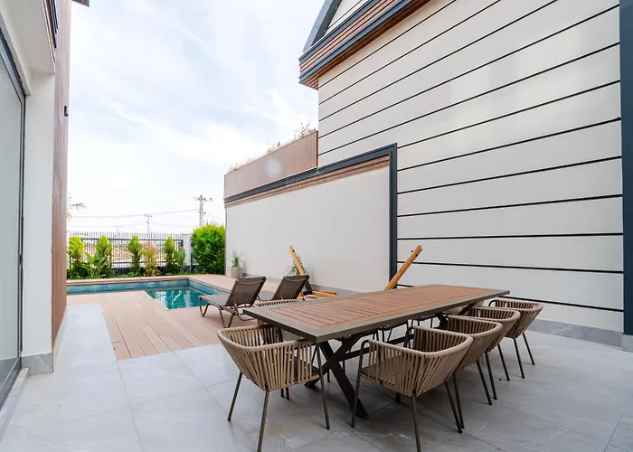 ヴィラ 5-bedroom With Pool & Sauna Dosemealti
