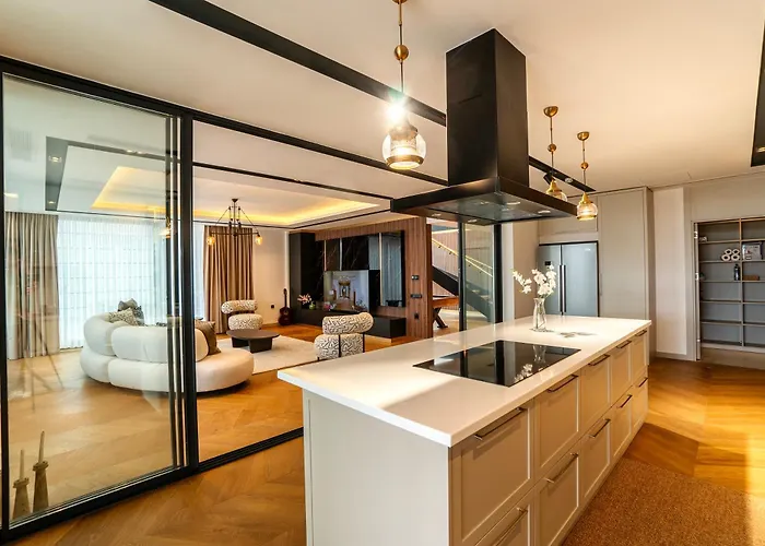 5-bedroom With Pool & Sauna ヴィラ *
