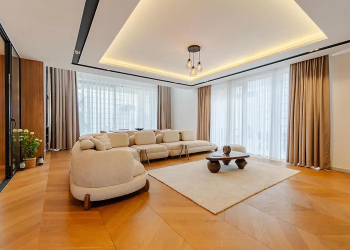 Villa 5-bedroom With Pool & Sauna