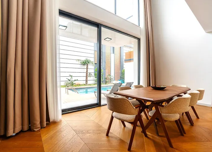 ヴィラ 5-bedroom With Pool & Sauna Dosemealti