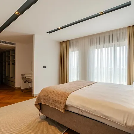 Vila 5-bedroom With Pool & Sauna Dosemealti